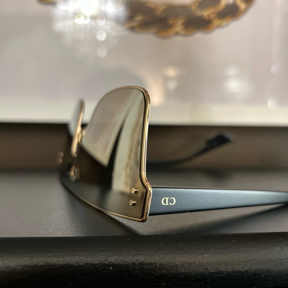 Black and Gold Dior Sunglasses- New Condition